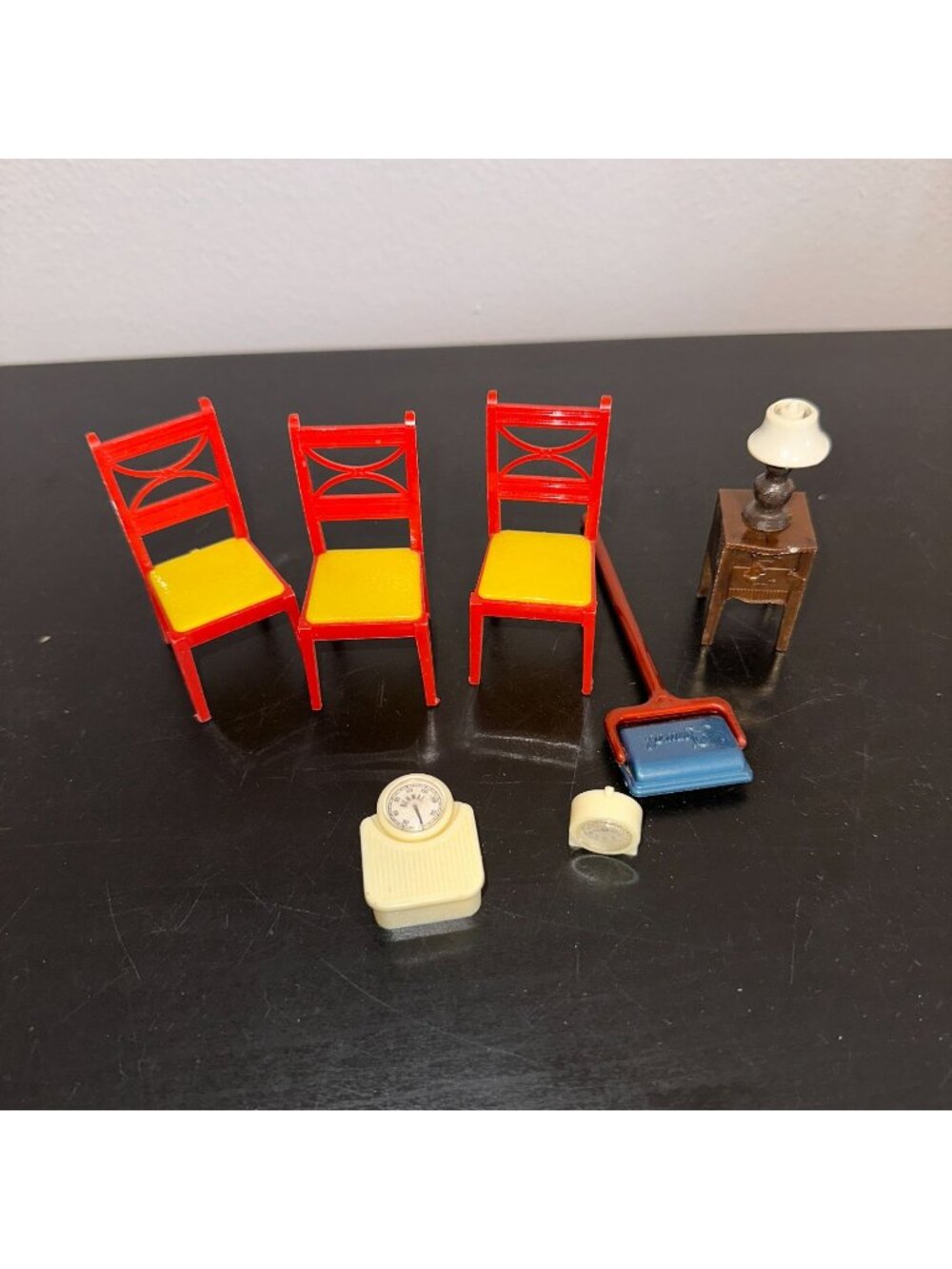 Vintage 40s 50s Renwal Lot of Furniture Chair Scale Lamp Vacuum Clock 8 Pieces